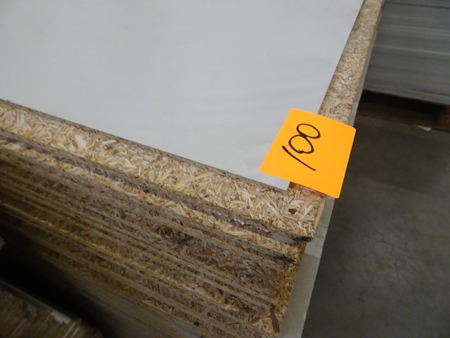 Pallet spaanplaten - afbeelding 4 van  5