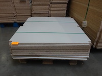 Pallet spaanplaten - afbeelding 1 van  4