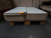 Pallet spaanplaten - afbeelding 2 van  3