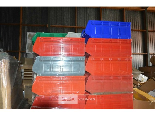 Pallet stapelboxen - afbeelding 3 van  5