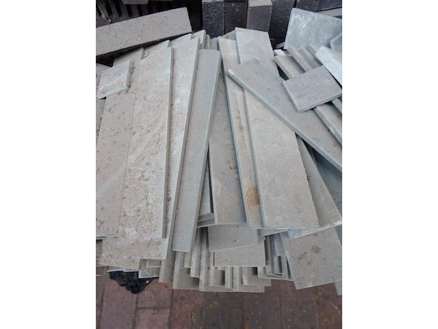 Pallet stenen tegels - afbeelding 2 van  5