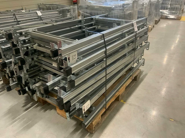 Pallet steunen voor dubbele rollenbaan (2x) - afbeelding 2 van  4