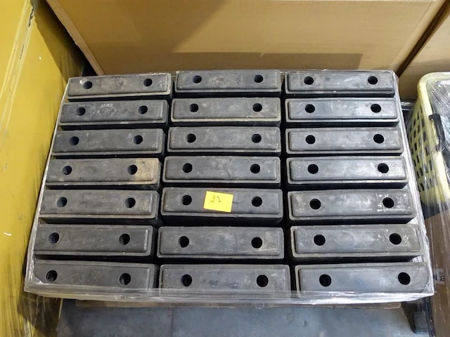 Pallet stootblokken - afbeelding 1 van  4