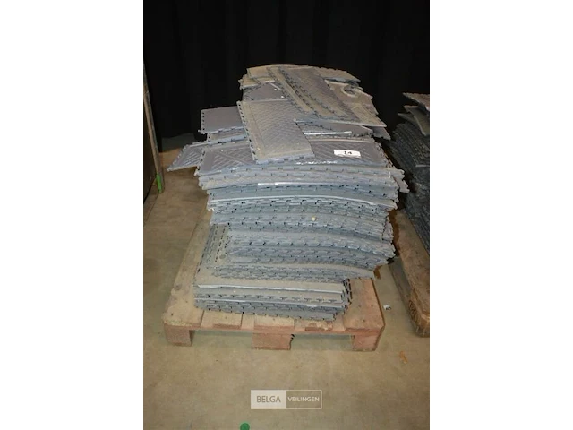 Pallet tegels - afbeelding 1 van  3