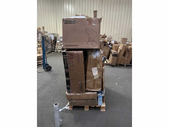 Pallet van 40 stuks klantretour amazon grade c - afbeelding 1 van  4