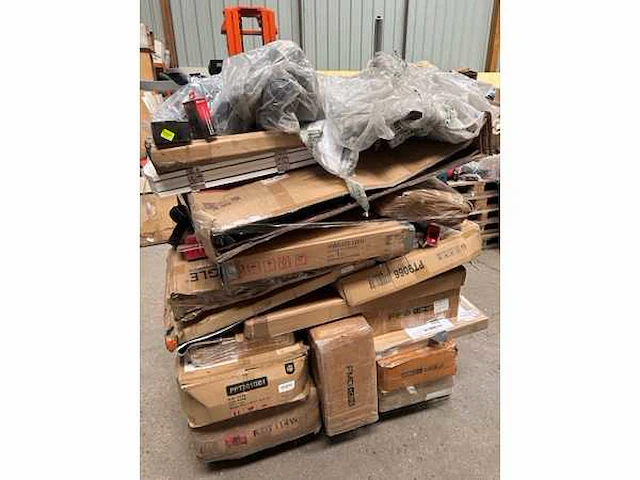 Pallet van 40 stuks retour klant amazon grade c - afbeelding 4 van  4