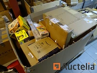 Pallet van objecten (winkelretour) - afbeelding 1 van  13