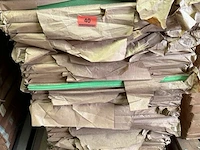 Pallet vellen karton div kleuren - afbeelding 1 van  2
