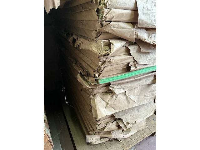 Pallet vellen karton div kleuren - afbeelding 2 van  2