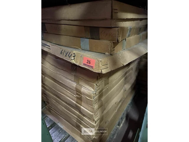 Pallet vellen papier div kleuren - afbeelding 2 van  3