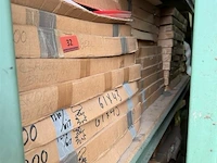 Pallet vellen papier div kleuren - afbeelding 1 van  1
