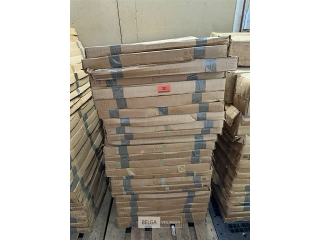 Pallet vellen papier wit 61x86 cm - afbeelding 1 van  2