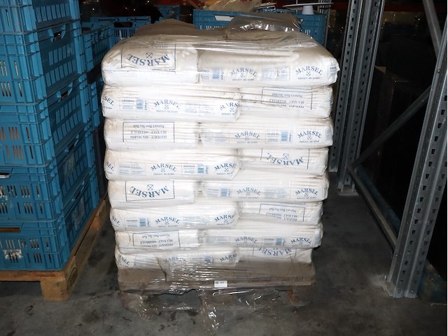 Pallet zeezout (39 zakken) - afbeelding 1 van  2