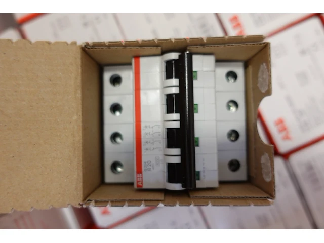 Pallet zekeringen abb - afbeelding 3 van  4