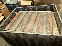 Palletbak - afbeelding 1 van  4