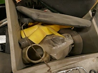 Palletboxen met auto onderdelen - afbeelding 8 van  10