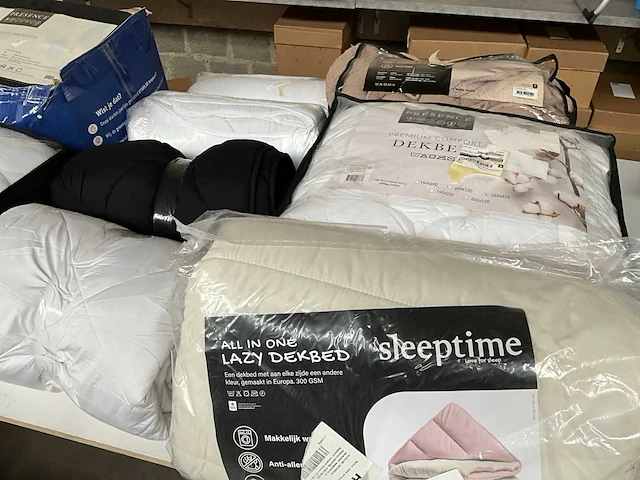 Palletdeal diverse dekbedden - afbeelding 17 van  18