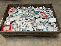 Palletdeal diverse schakelmateriaal en toebehoren - afbeelding 1 van  9