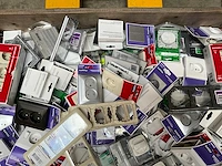 Palletdeal diverse schakelmateriaal en toebehoren - afbeelding 5 van  10
