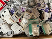Palletdeal diverse schakelmateriaal en toebehoren - afbeelding 6 van  10