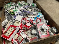 Palletdeal diverse schakelmateriaal en toebehoren - afbeelding 9 van  9