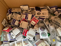 Palletdeal diverse schakelmateriaal en toebehoren - afbeelding 2 van  9