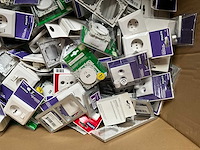 Palletdeal diverse schakelmateriaal en toebehoren - afbeelding 7 van  9