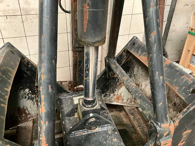 Pallethaak en grijper voor kraan - afbeelding 7 van  7