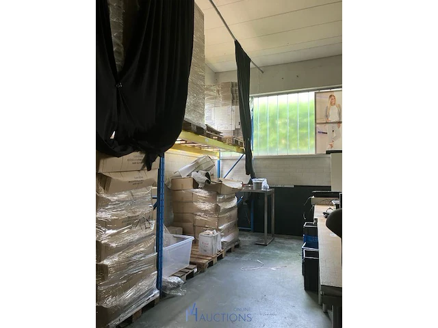 Palletsteling - afbeelding 1 van  11