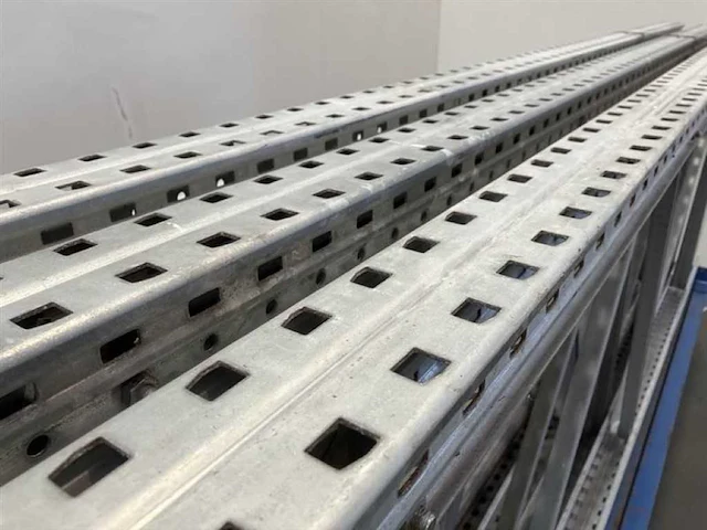 Palletstelling 2 x lengte 8070 mm, hoogte 3700 mm, diepte 1050 mm, 3 niveaus, occasie - afbeelding 2 van  4