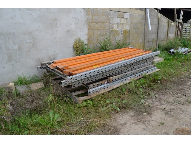 Palletstelling bestaande uit 31 dwarsbalken en 10 kopsteunen - afbeelding 8 van  9
