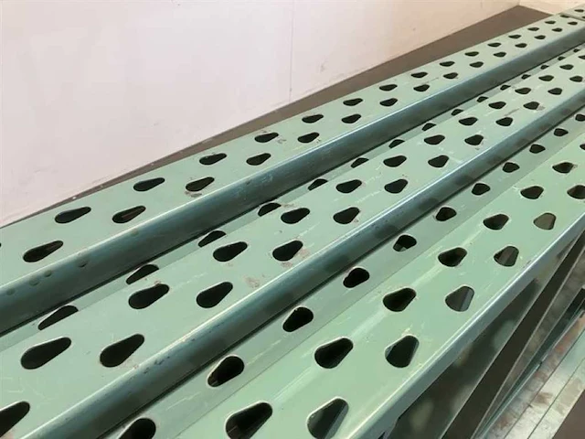 Palletstelling lengte 11150 mm, hoogte 1720mm , diepte 900 mm 2 niveaus occasie - afbeelding 2 van  4