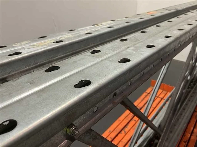 Palletstelling lengte 11300 mm, hoogte 4500 mm, diepte 1050 mm 3 niveaus, occasie - afbeelding 2 van  4