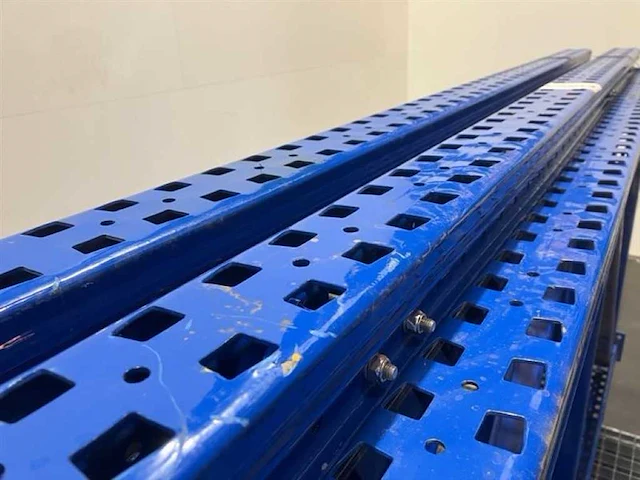 Palletstelling lengte 9350 mm, hoogte 3000 mm, diepte 1100 mm, 3 niveaus, occasie - afbeelding 2 van  4