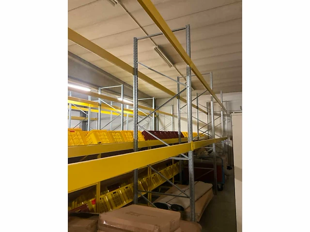 Palletstelling van ca. 58 lpm. - afbeelding 7 van  11