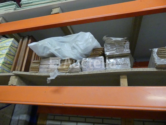 Palletstellingen en hun inhoud - afbeelding 2 van  16