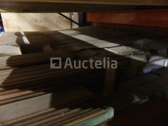 Palletstellingen en hun inhoud - afbeelding 15 van  16