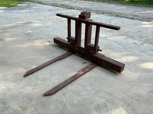 Palletvork tractor - afbeelding 5 van  8