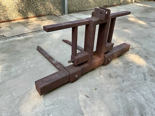 Palletvork tractor - afbeelding 7 van  8