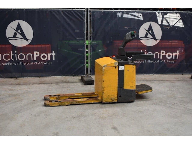 Palletwagen jungheinrich ere 20 elektrisch 2000kg - afbeelding 1 van  1