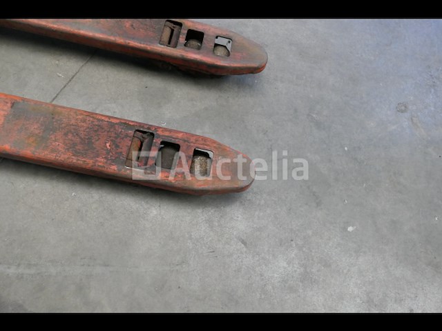 Palletwagen, stofzuiger - afbeelding 7 van  8