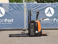 Palletwagen toyota lpe200 elektrisch 2000kg 2013 - afbeelding 1 van  1