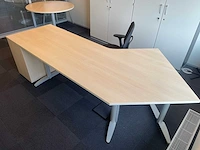 Palmberg bureautafel hoek (24x) - afbeelding 2 van  3
