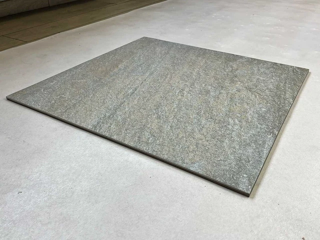Pamesa 60,8x60,8 monsoon opalo 79,92 m² - afbeelding 1 van  3