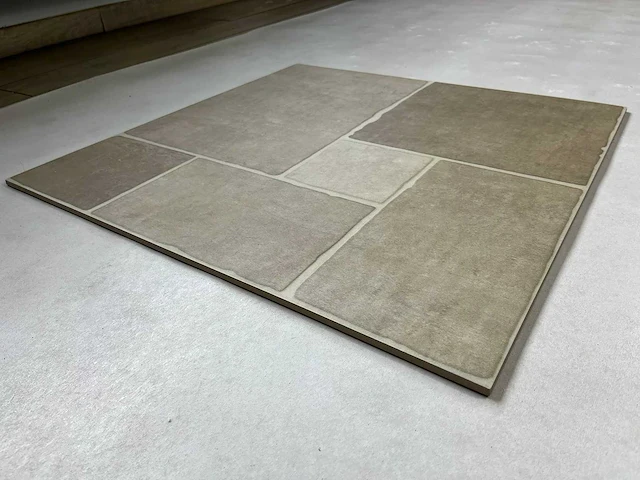 Pamesa 60,8x60,8 rlv alpha taupe 79,92 m² - afbeelding 3 van  3