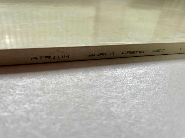 Pamesa 90x90 aurea crema 40,5 m² - afbeelding 1 van  3