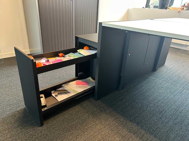 Pami - 2p-workbench - desk - afbeelding 5 van  5