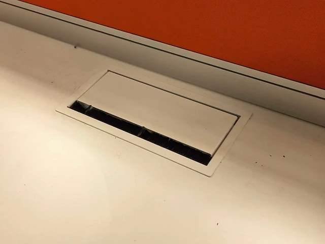 Pami - 4-persoons werkplaats - bureau - afbeelding 4 van  6