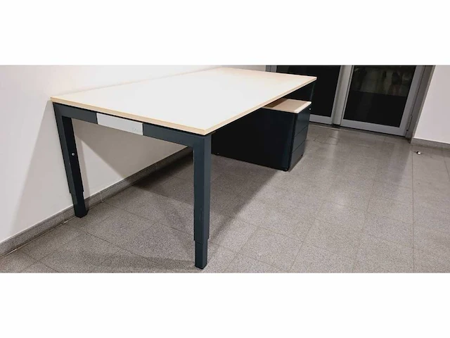 Pami - bureau met ladenblok - afbeelding 3 van  9