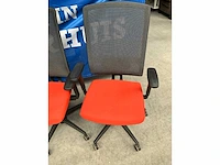 Pami bureaustoelen (4x) + vergaderstoel - afbeelding 6 van  13